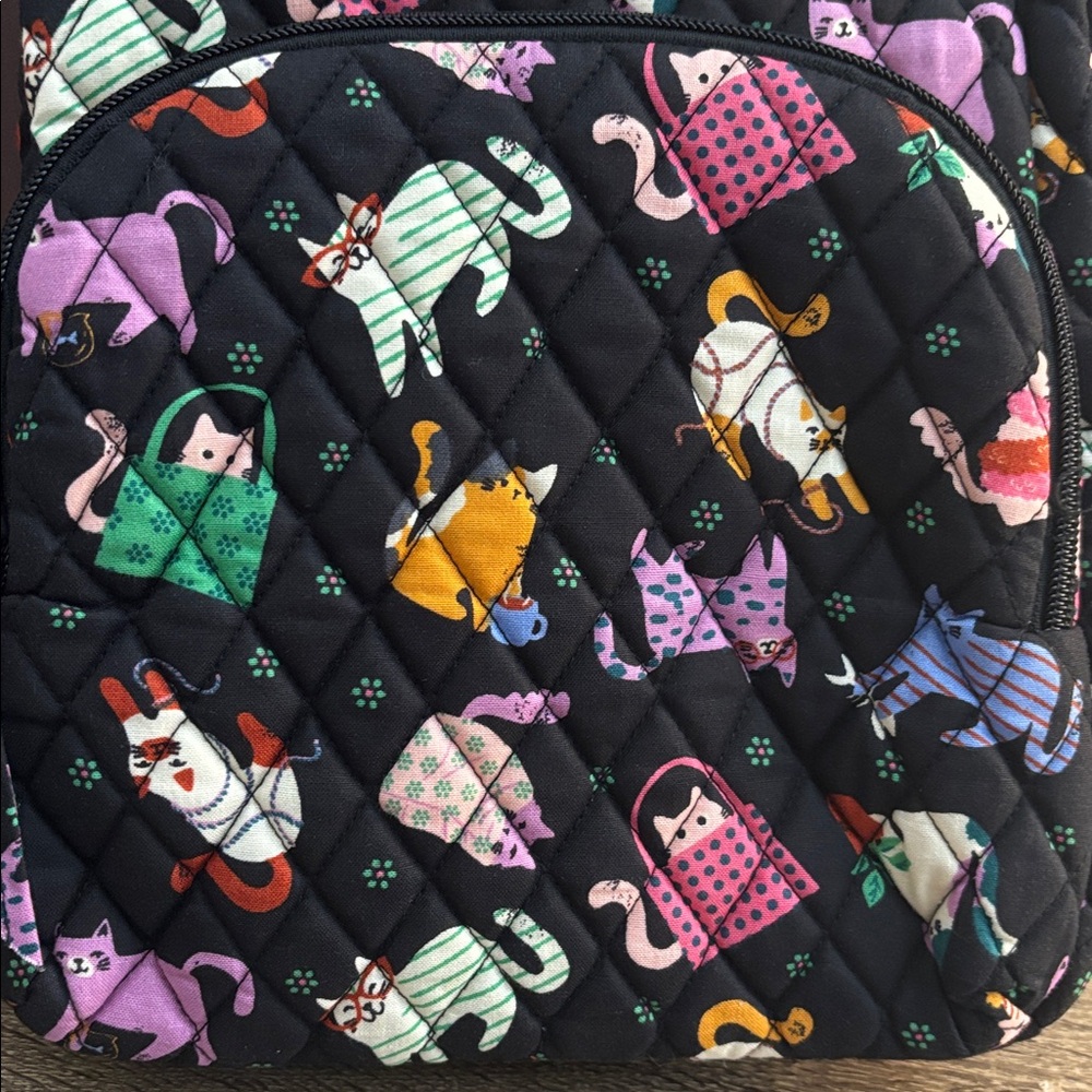 VB Small Backpack - Cats NWT - Picture 5 of 6
